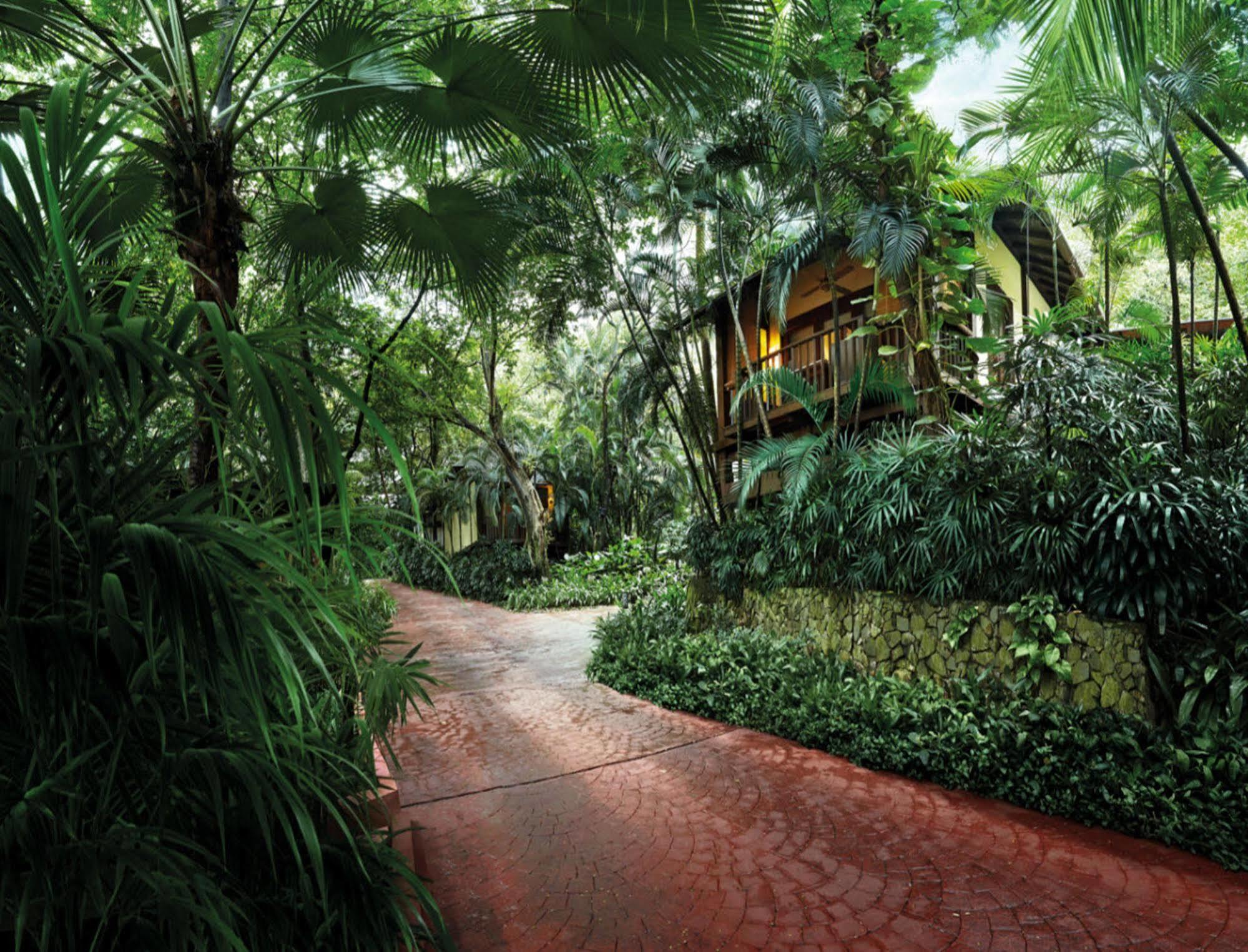 The Villas At Sunway Resort Hotel Kampong Penaga  Exterior photo